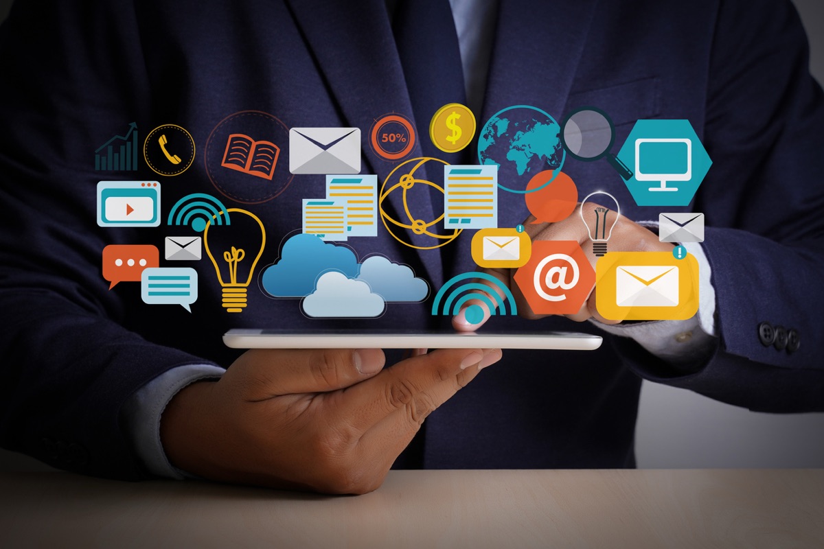 Cómo empezar en marketing digital en 30 días (Guía PYME 2025)